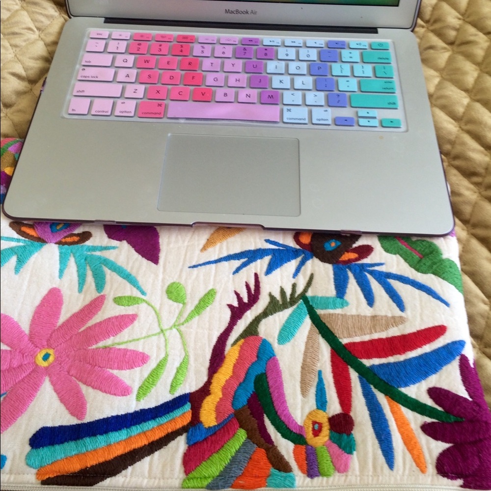 Handmade Mexican embroidered clutch boho Otomi NEW